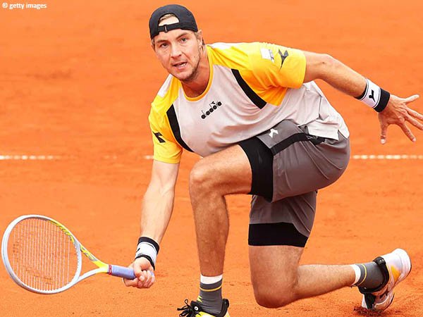 Jan Lennard Struff melangkah ke perempatfinal Munich Open 2021