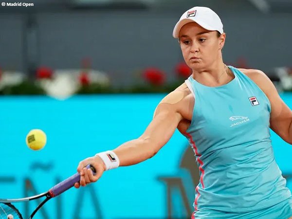 Ashleigh Barty melaju ke babak kedua Madrid Open 2021 dengan mudah