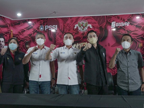 Raffi Ahmad saat berkunjung ke kantor PSSI