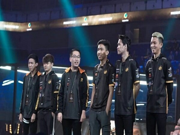 R7 Sebut Pemain Veteran RRQ Hoshi Mungkin Comeback di MPL ID Season 8