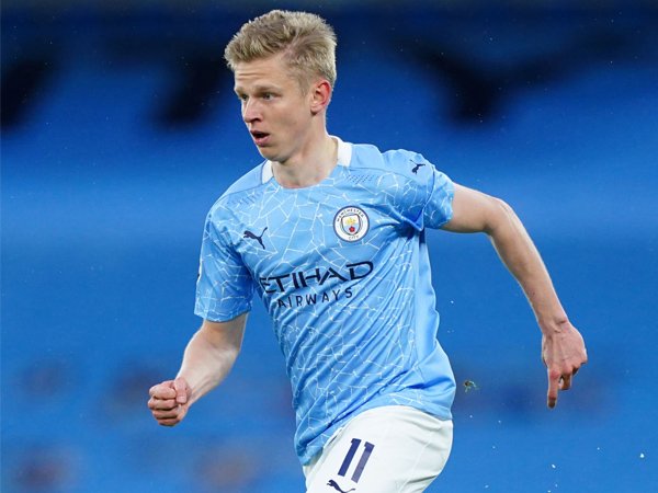 Bek sayap Manchester City, Oleksandr Zinchenko.