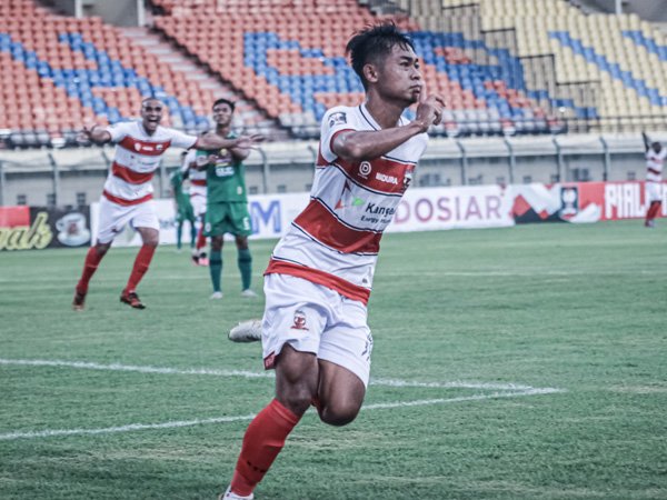 Kevy Syahertian Sempat Minder Ketika Berlatih Dengan Skuat Senior MU