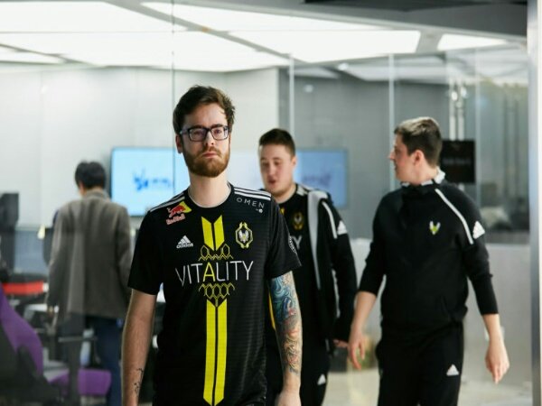 Double Poney Buat Kejutan di Flashpoint 3 usai Tumbangkan Team Vitality