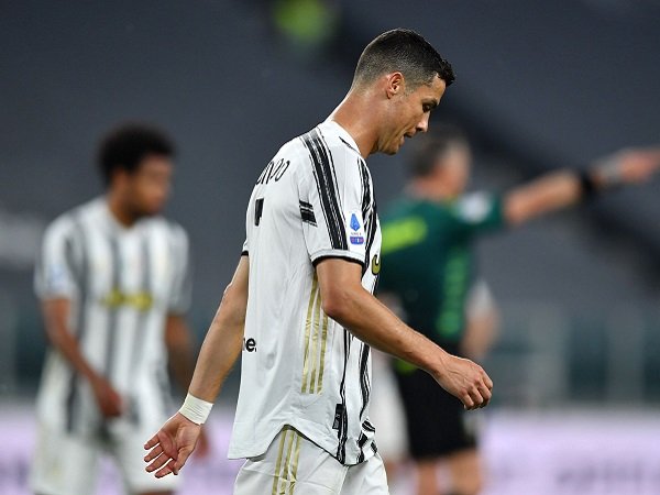 Cristiano Ronaldo diyakini akan picu eksodus pemain Juventus musim panas ini.