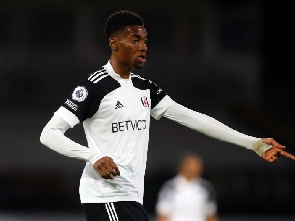 Fulham peringatkan Arsenal soal Tosin Adarabioyo