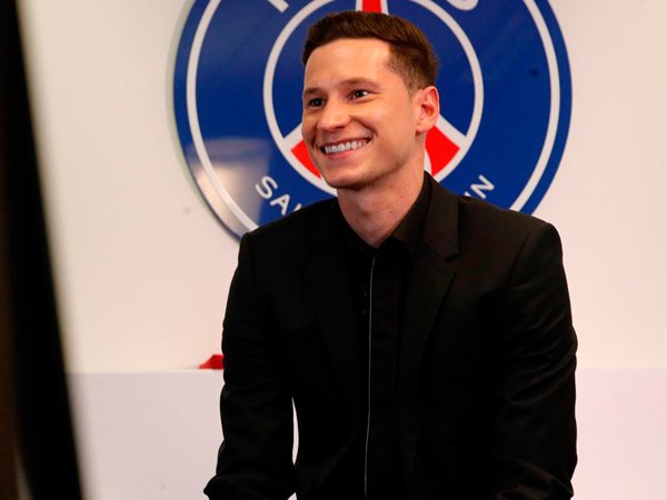 Winger Paris Saint-Germain, Julian Draxler.