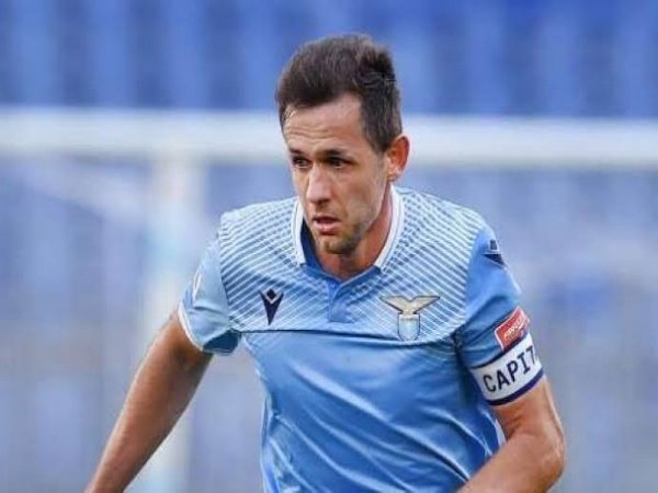 Gelandang veteran Lazio