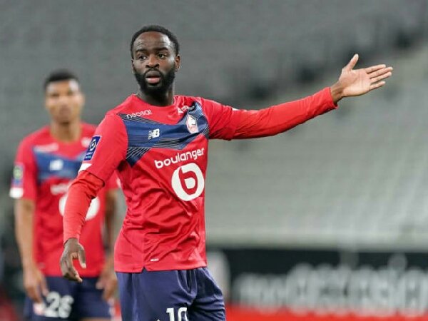 Borussia Dortmund ternyata tak ingin rekrut Jonathan Ikone dari Lille