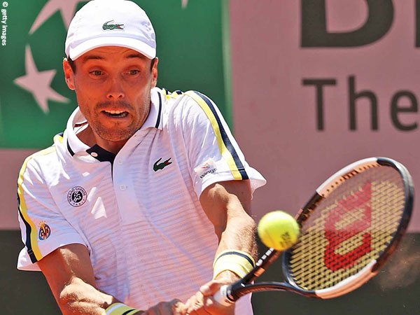 Roberto Bautista Agut melaju ke babak kedua French Open untuk kali kesembilan secara beruntun