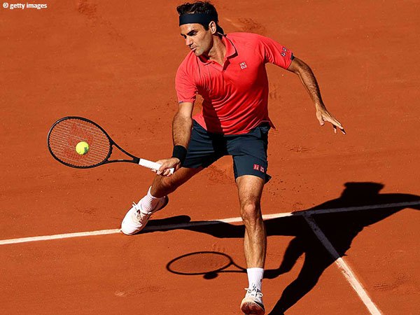 Roger Federer meluncur ke babak kedua French Open 2021
