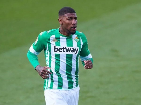 Emerson segera bergabung dengan Barcelona.