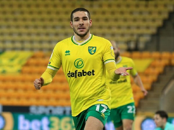 Aston Villa berhasil mendapatkan tanda tangan Emiliano Buendia