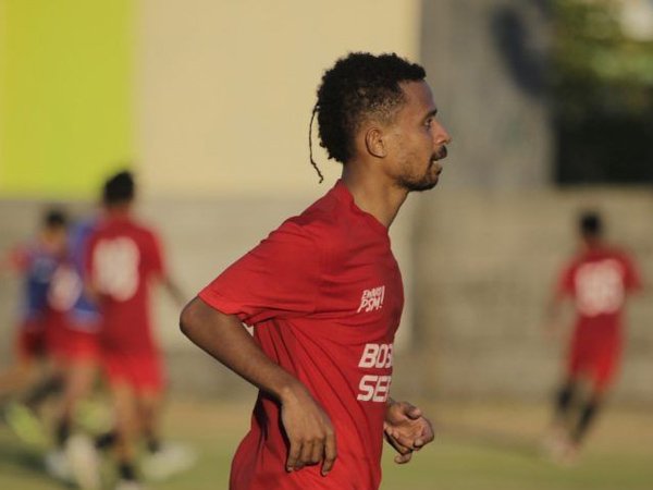 PSM Makassar datangkan Frisca Womsiwor