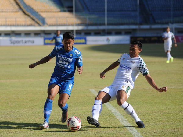 Robert Rene Alberts ingin memantau stamina, penyerangan dan pertahanan tim di uji coba melawan Tira Persikabo