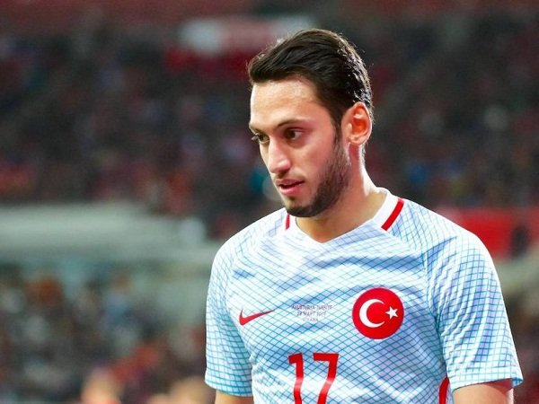 Hakan Calhanoglu