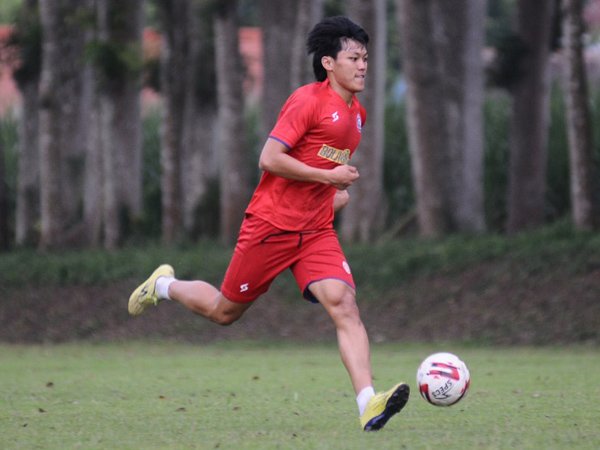 Feby Eka Putra resmi jadi pemain Arema FC