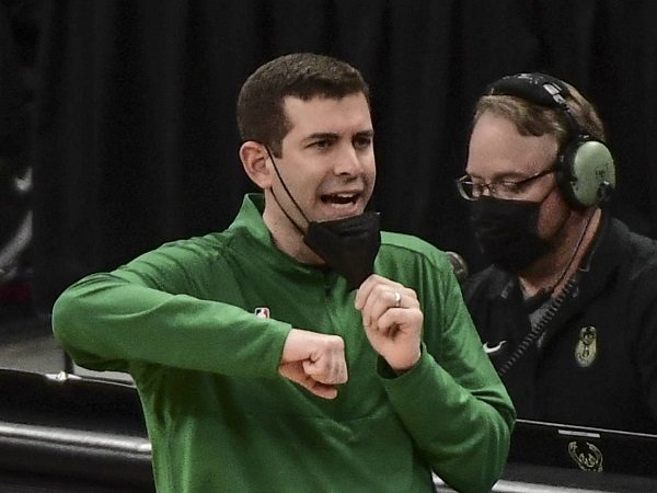 Boston Celtics akan interview 5 kandidat pelatih baru dalam waktu dekat.