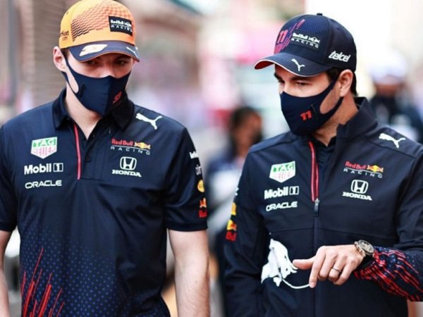 Red Bull, Max Verstappen, Sergio Perez