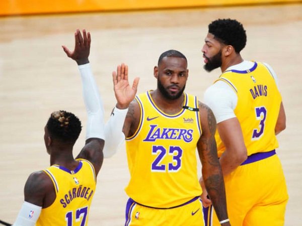 Lamar Odom sebut Lakers butuh satu pemain bagus untuk dukung LeBron dan Davis.