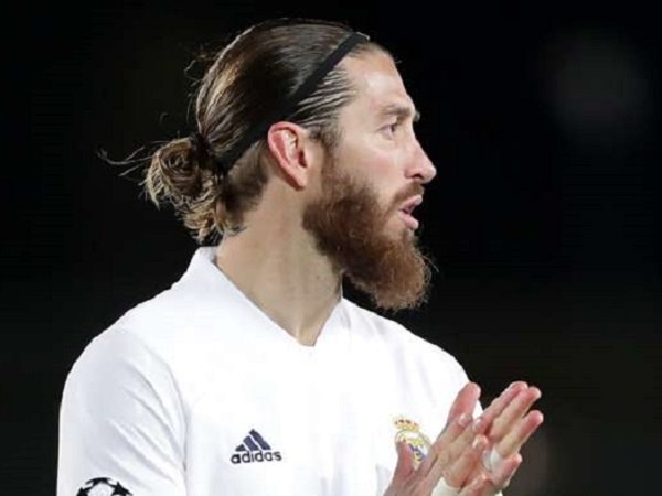 Eder Militao tanggapi perpisahan Sergio Ramos dengan Real Madrid.