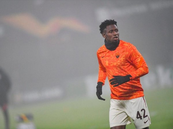Belum ada keputusan tentang masa depan Amadou Diawara di AS Roma