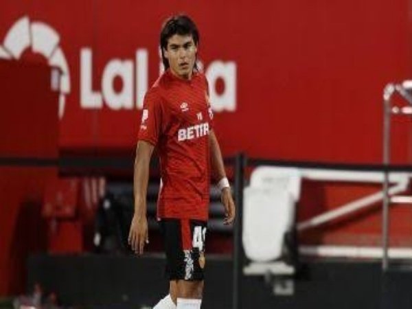 Lazio disalip Milan dalam perburuan Romero