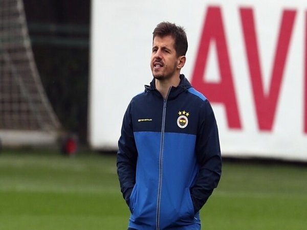 Lazio siap tunjuk Belozoglu jadi asisten Sarri