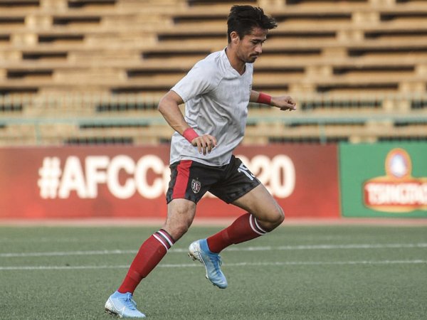 Pemain Bali United, Gavin Kwan Adsit