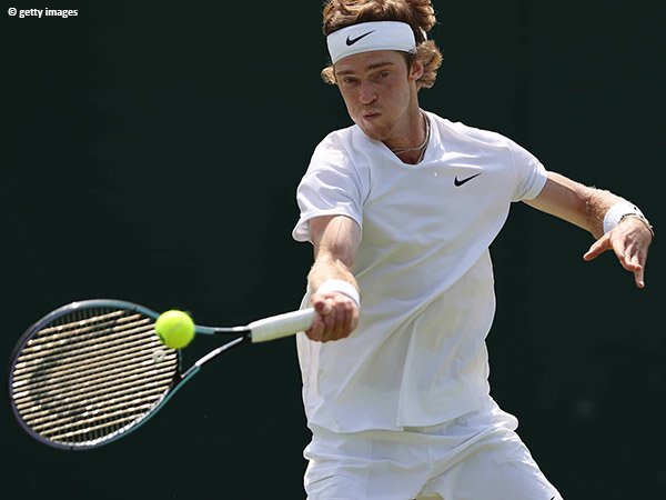Andrey Rublev dan Karen Khachanov tembus babak keempat Wimbledon 2021