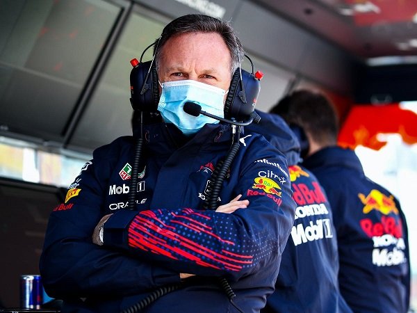 Christian Horner tak mau sombong atas keunggulan Red Bull dari Mercedes.