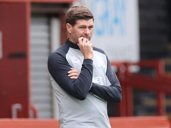 Gerrard Peringatkan Pemain Rangers Setelah Kalah dari Tranmere
