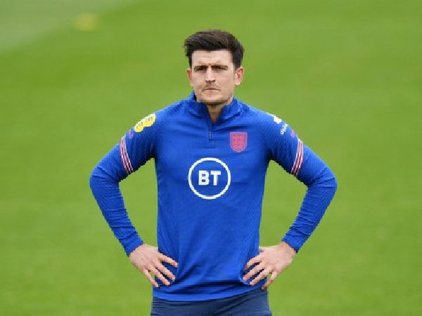 Adam Lallana mengaku salah menilai kapten MU, Harry Maguire
