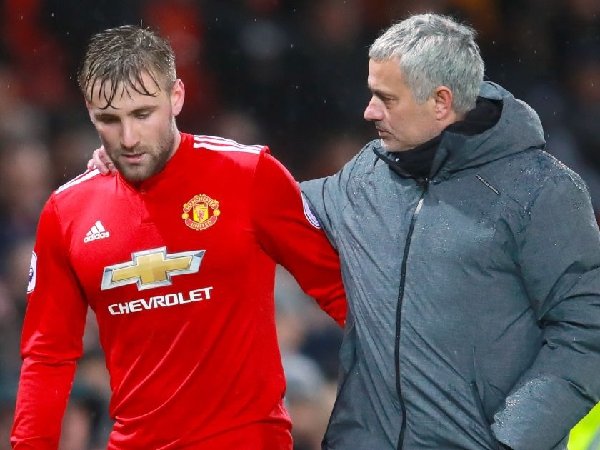 Jose Mourinho akui sudah terlalu keras pada Luke Shaw saat di MU