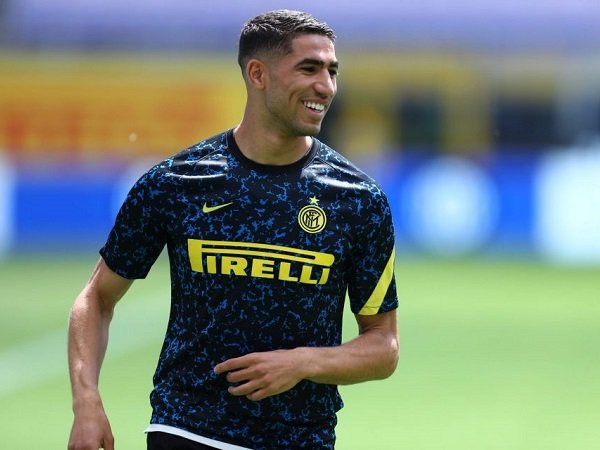 Ketimbang Kehilangan Striker, Inter Lebih Baik Jual Achraf Hakimi