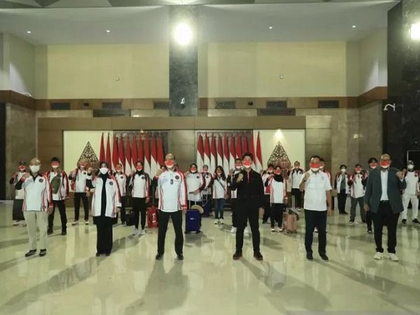 Rombongan Kontingen Indonesia siap terbang ke Tokyo.