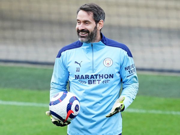 Kiper Manchester United, Scott Carson.