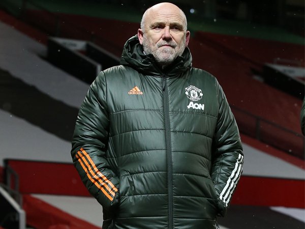Asisten manajer Manchester United, Mike Phelan.