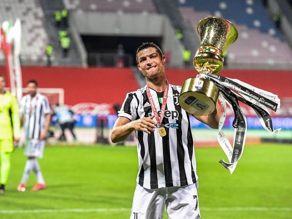 Pavel Nedved jamin Cristiano Ronaldo bertahan di Juventus.