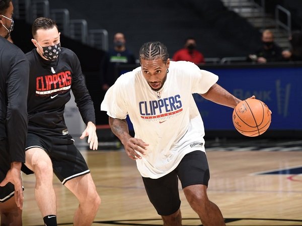 Kawhi Leonard diyakini tidak akan pindah tim lagi.