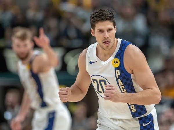 Doug McDermott sepakat untuk hengkang ke San Antonio Spurs.