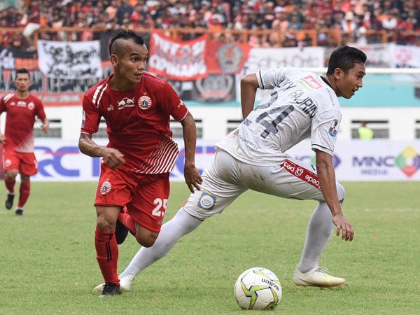 Winger Persija Jakarta, Riko Simanjuntak
