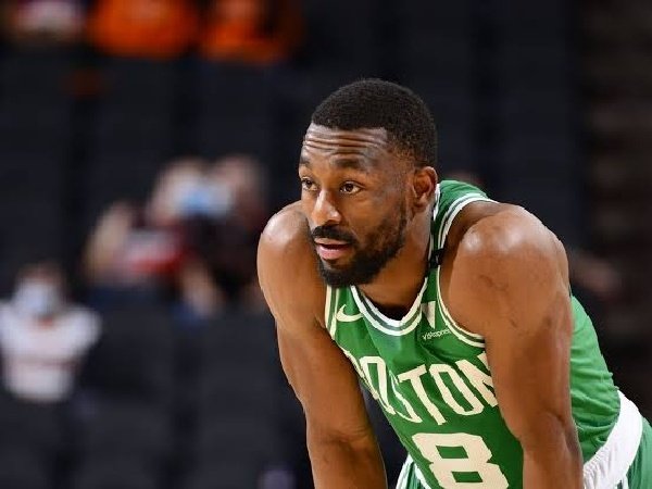 New York Knicks sukses datangkan Kemba Walker.