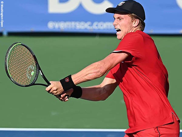 Jenson Brooksby meluncur ke perempatfinal di Washington musim 2021