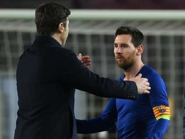 Pelatih PSG, Mauricio Pochettino bersama Lionel Messi. (Images: Getty)