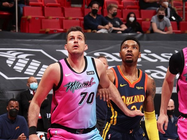 Nemanja Bjelica begitu bersemangat awali karier bersama Warriors.