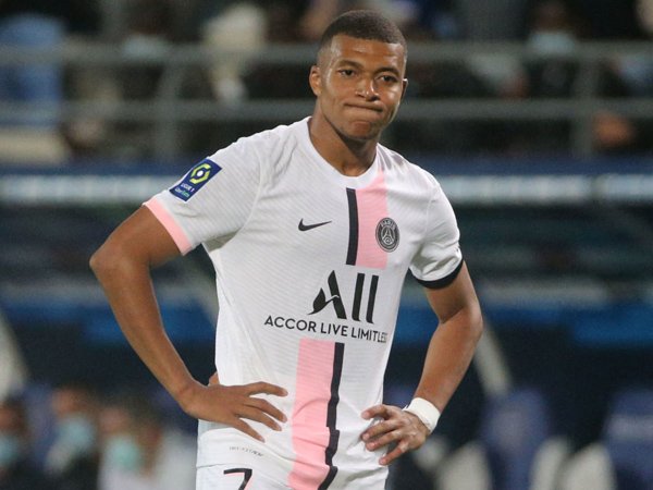 Striker Paris Saint-Germain, Kylian Mbappe.