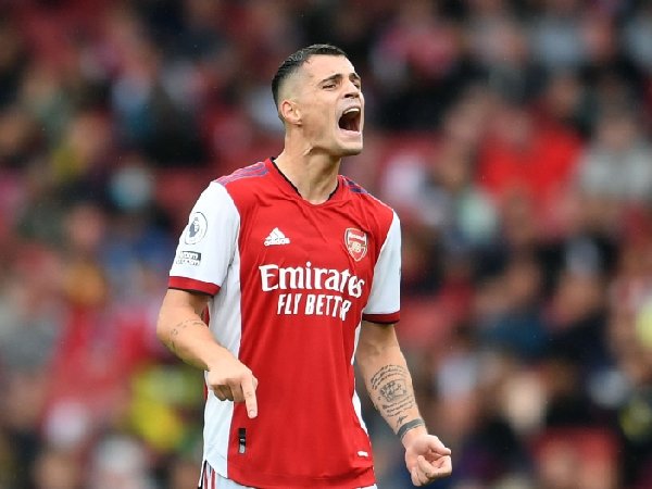 Granit Xhaka terpapar Covid-19