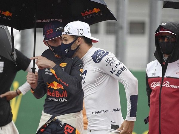Pierre Gasly Max Verstappen