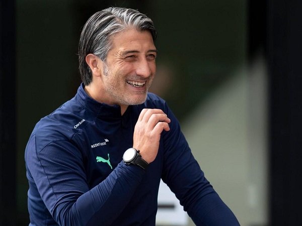 Murat Yakin puji Swiss yang menahan Italia tanpa gol.