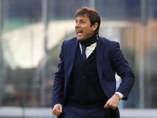 Antonio Conte dikaitkan dengan Arsenal
